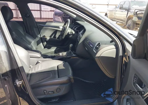 2011 Audi A4 2.0T Premium z USA, uszkodzony, nr VIN WAUFFAFL1BN052353